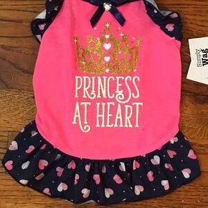 Puppy / Dog / Pet Apparel Princess at Heart Dress NWT
Crown & Hearts
Medium
Bun